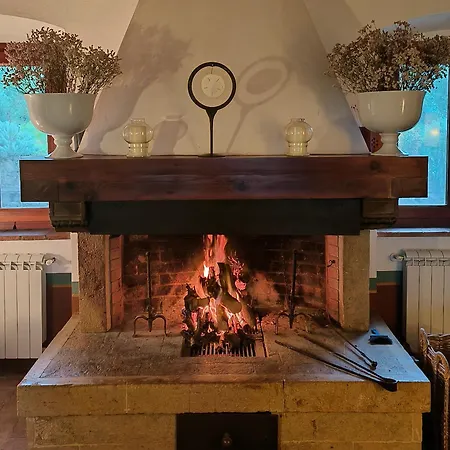 مزرعة للإقامة Podere Le Mezzelune